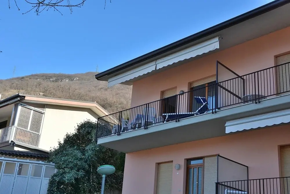 Apartment Candor - 4 Sleeps in Residence With Pool in Cassone di Malcesine