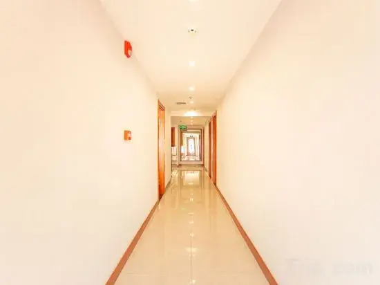 Harbin Mingju Hotel