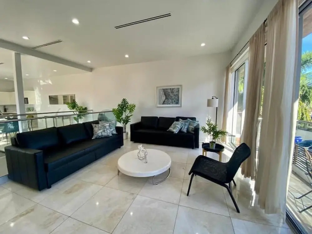 Family 3BR House W Amazing Private Pool Parking