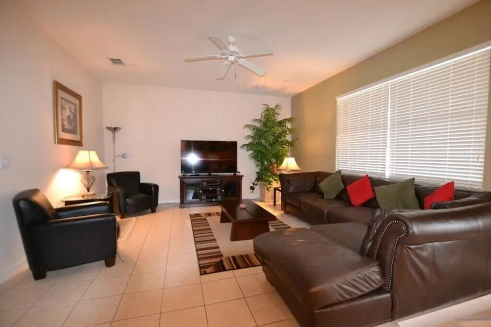 Sd842 5 Bedroom Villa by Redawning