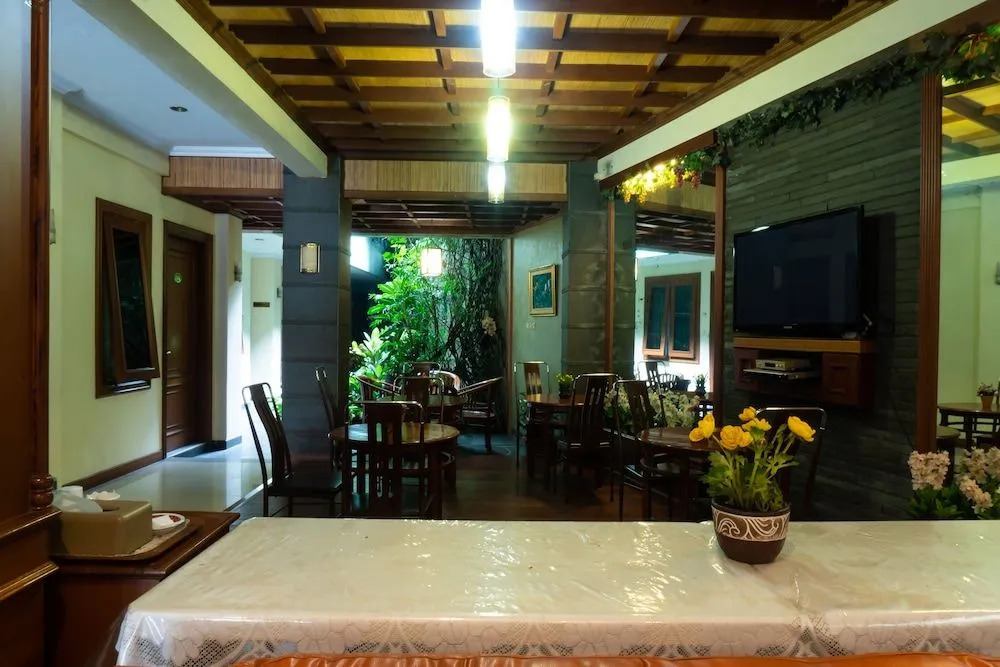 Hotel Ardellia