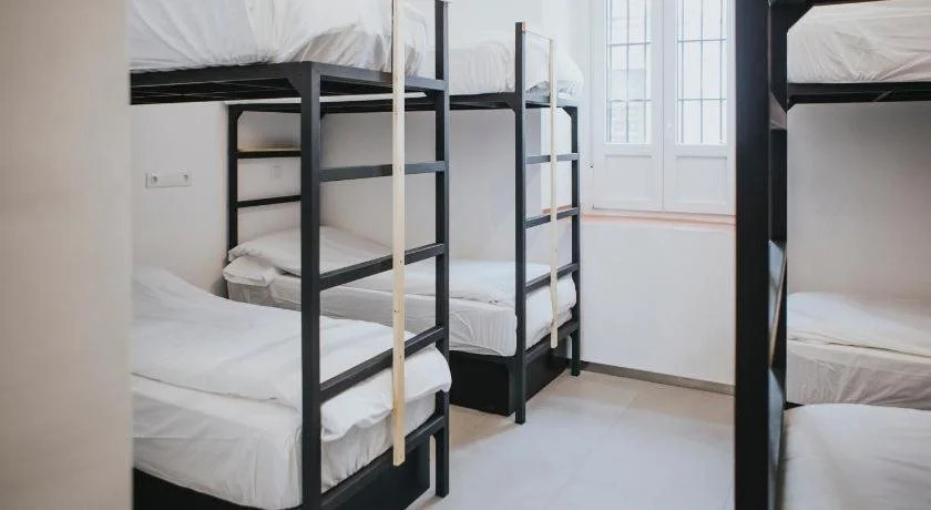 OptionBe Hostel