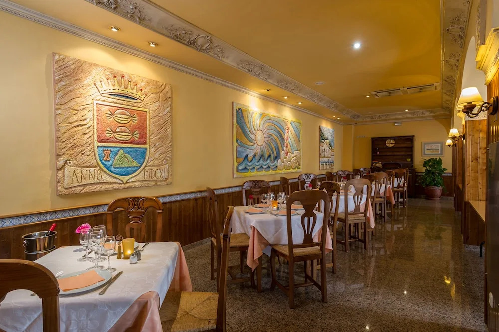 Beneste Frigiliana Hotel