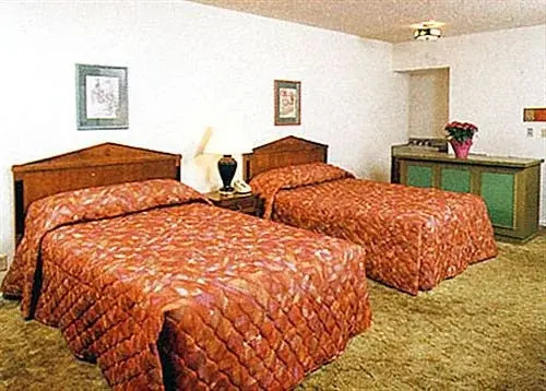 Somerset House Motel