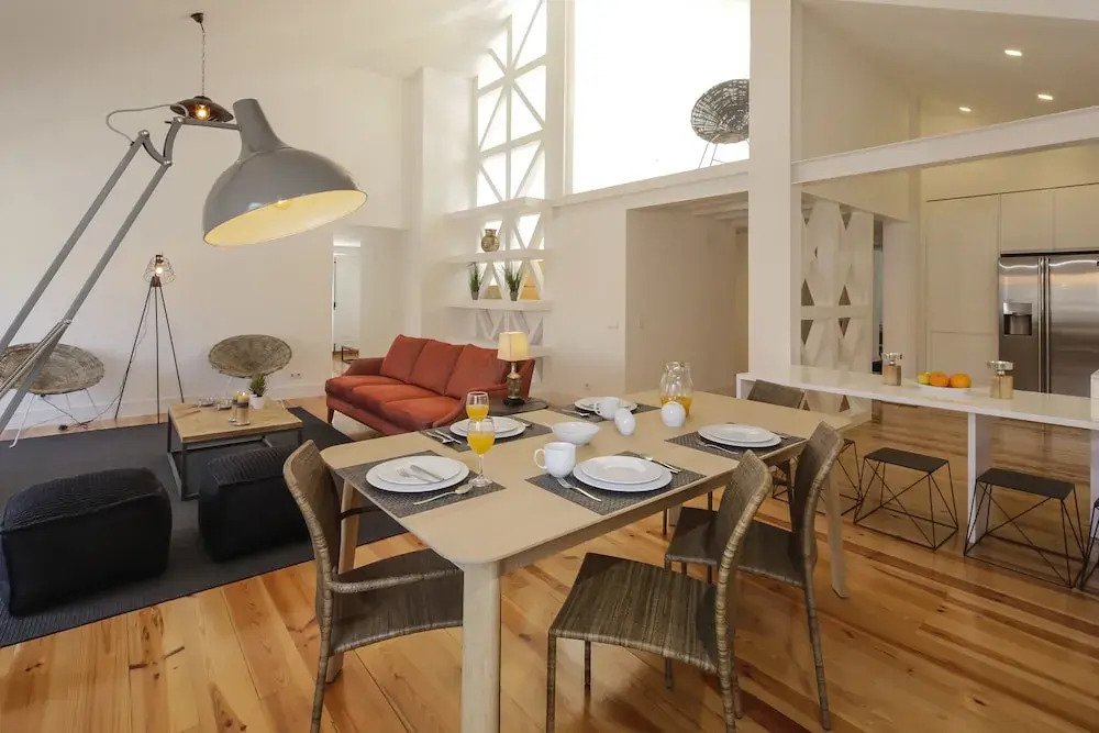 Baixa Apartment by Les Deux Mariettes
