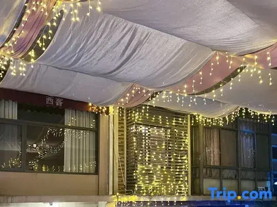 Xi Hotel