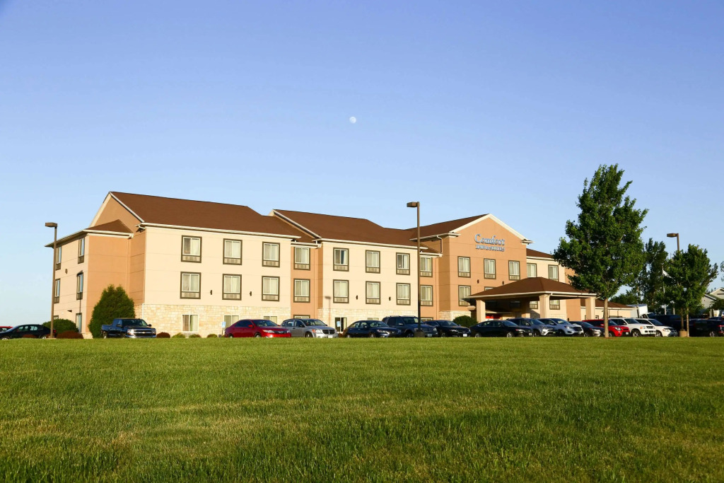 Comfort Inn & Suites Grinnell near I-80