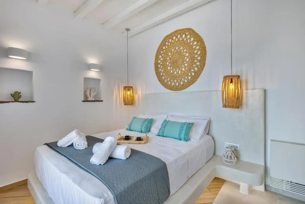 Aelion Villa