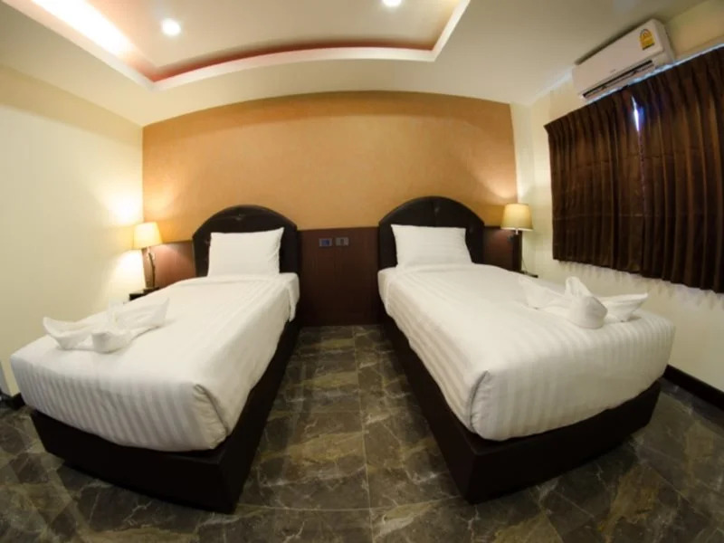 Me Suk Grand Hotel