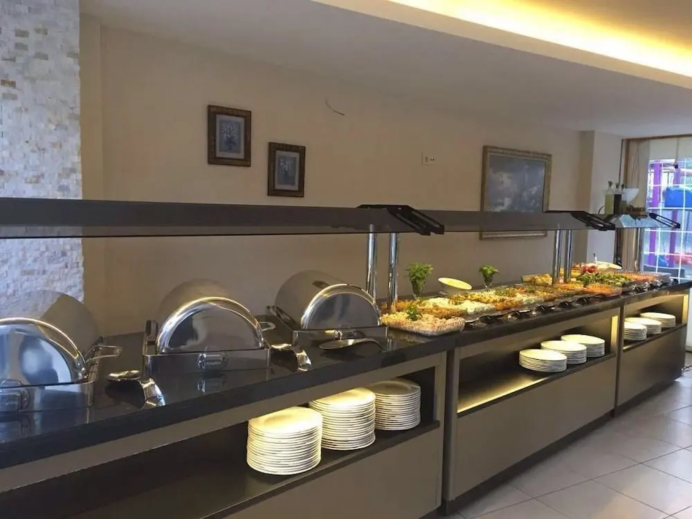Buhana Hotel