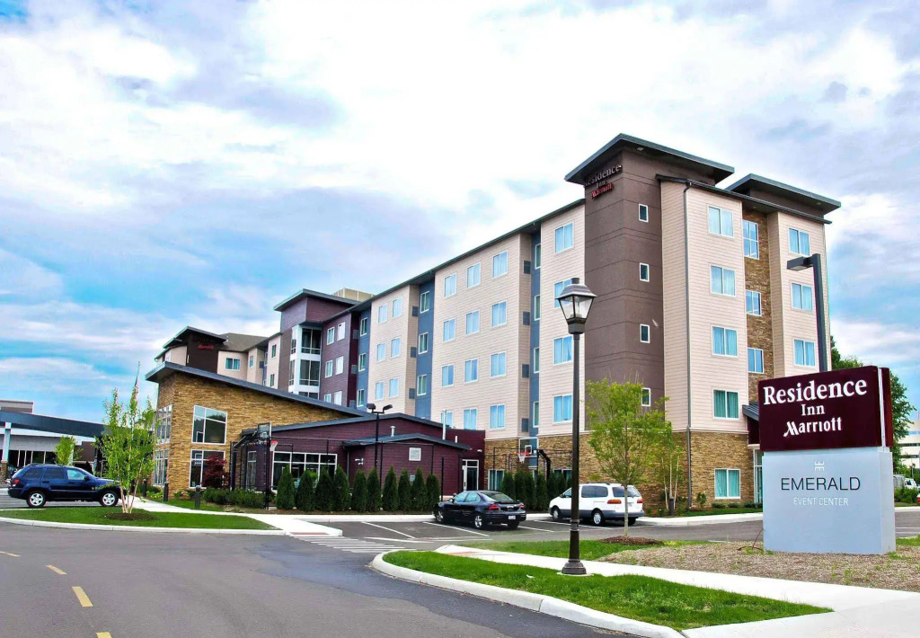 Residence Inn Cleveland Avon at The Emerald Event Center