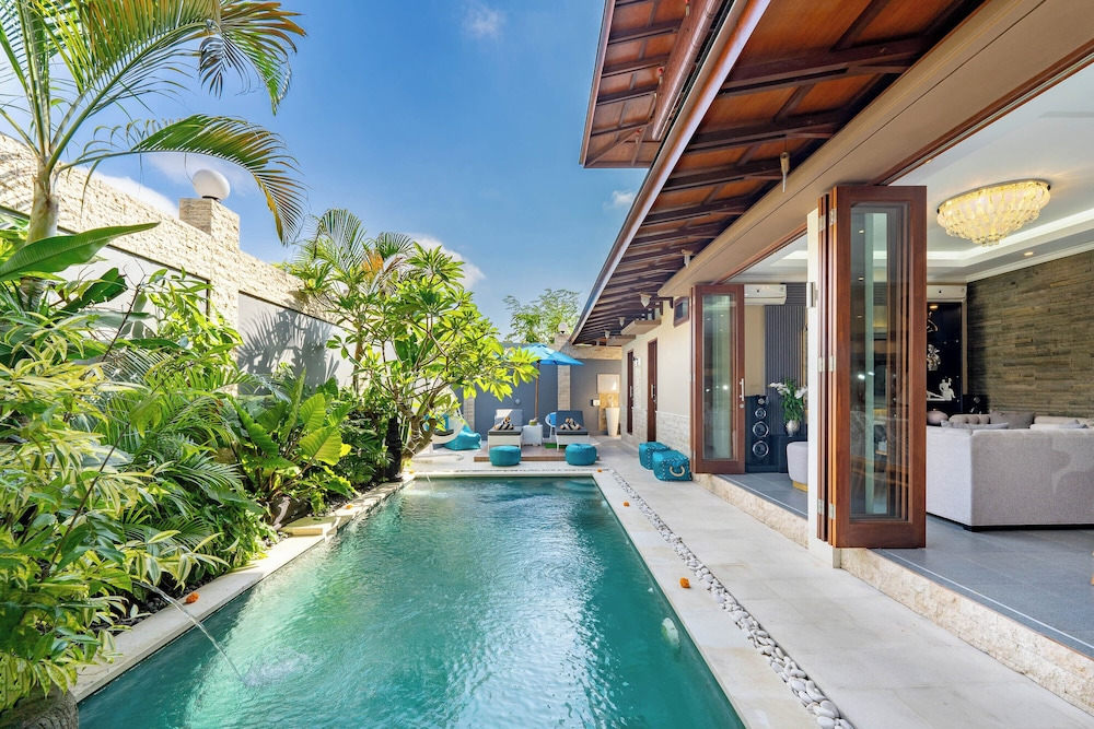 Ocean Golf Rubi Villa by Nagisa Bali
