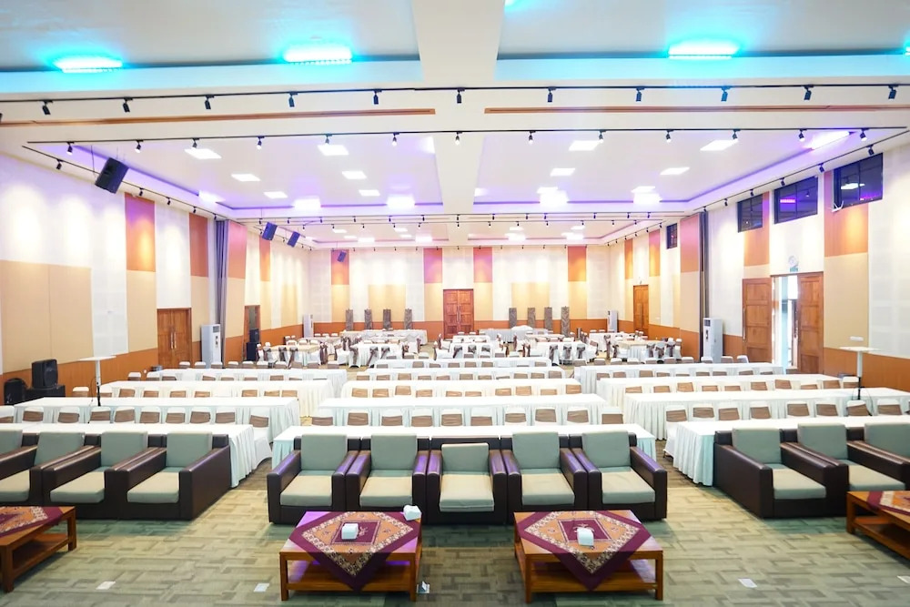 Selecta Hotel Batu Malang - Adults Only