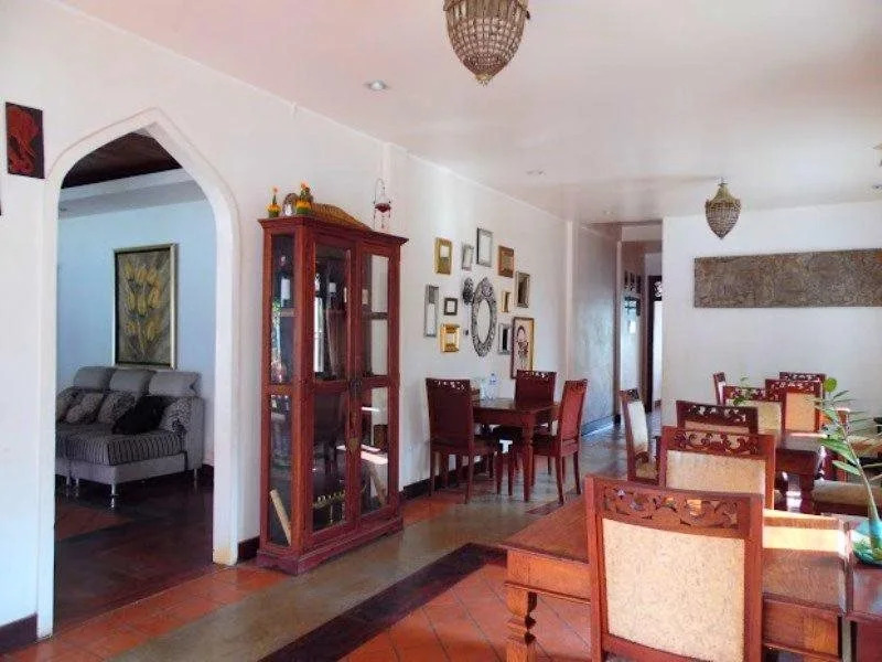 Arissara House Boutique Hotel