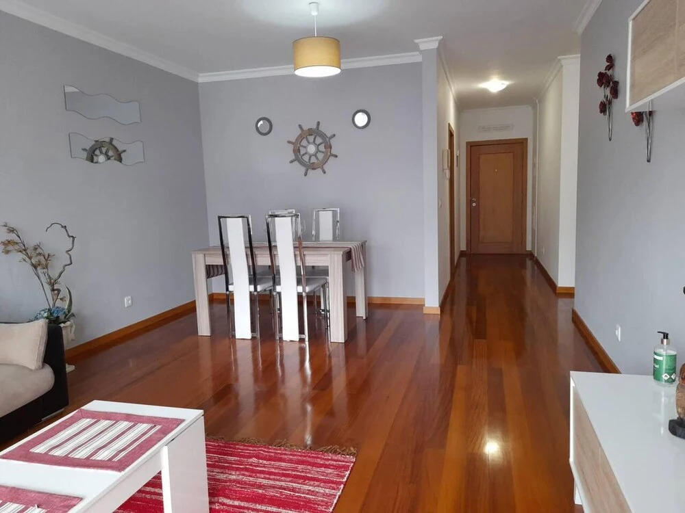 Stunning Apartment With 3 Mins Santa Cruz Beach