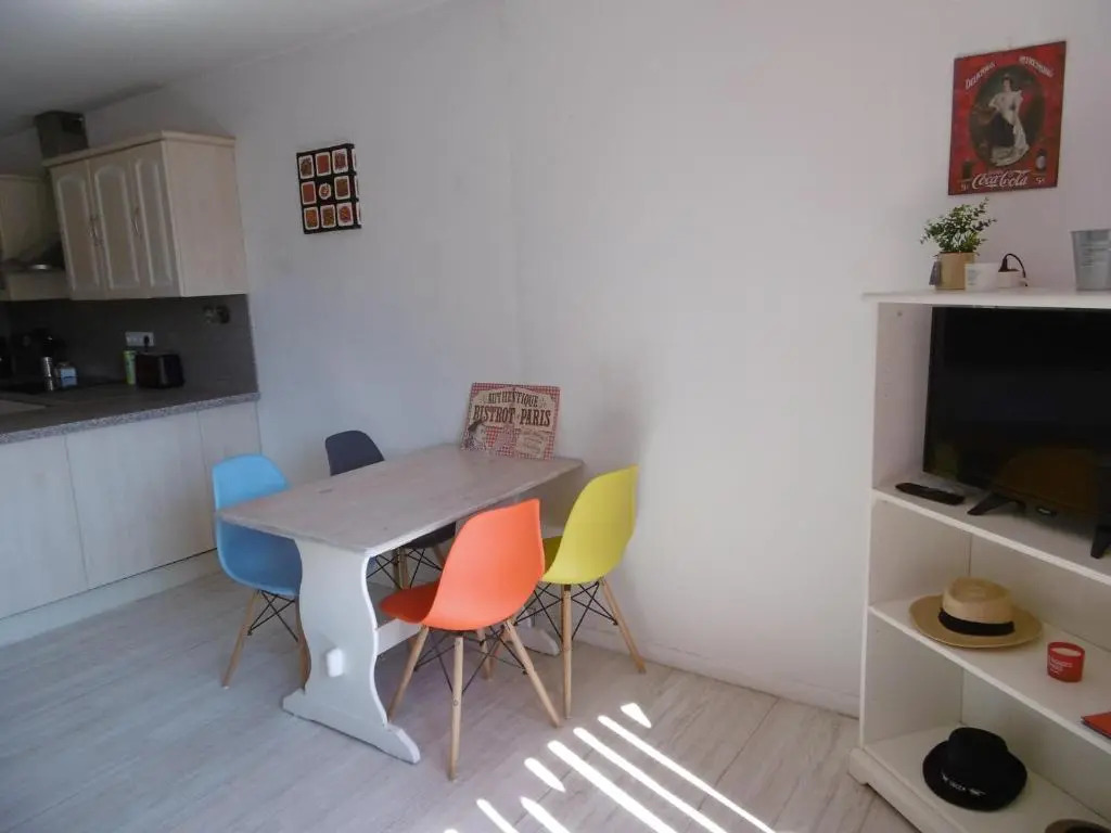 Appartement Sète, 2 pièces, 6 personnes - FR-1-472-105