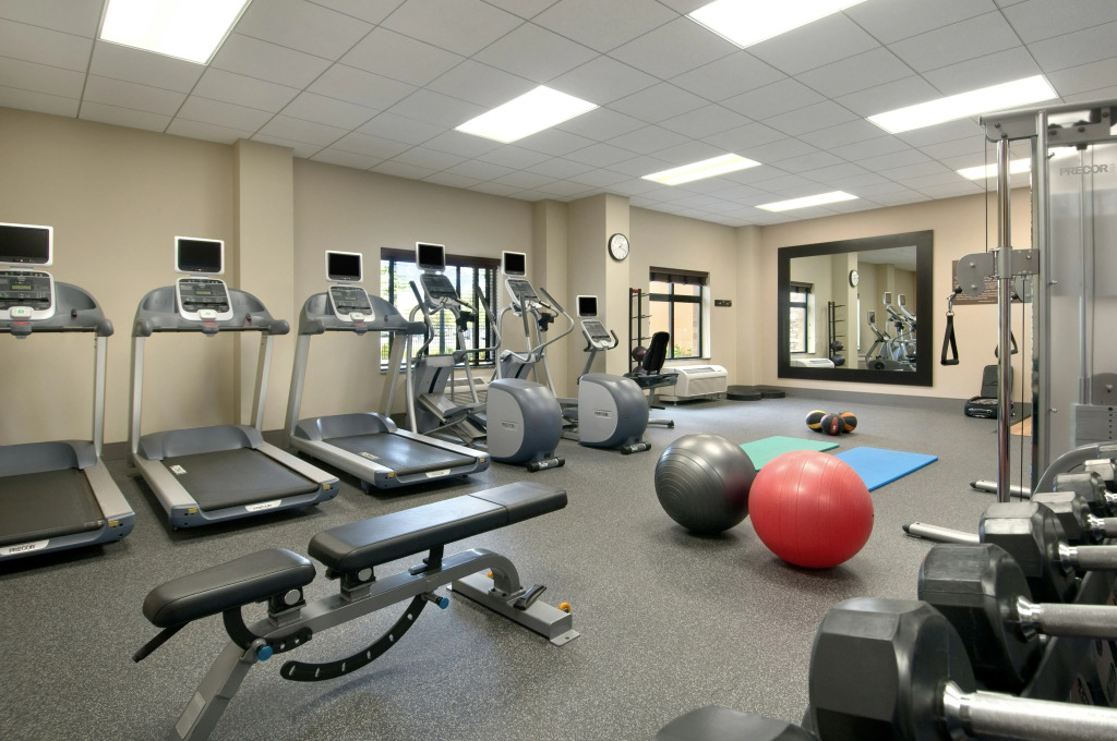 Homewood Suites by Hilton Minneapolis - Saint Louis Park at West End