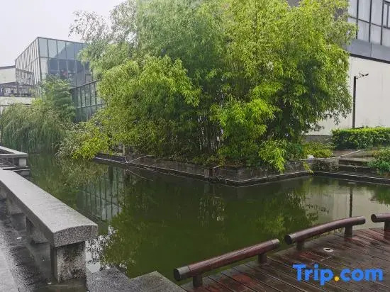 Ruo Ri Wang Lou B&B（Shanghai Zhujiajiao Ancient Town Store）