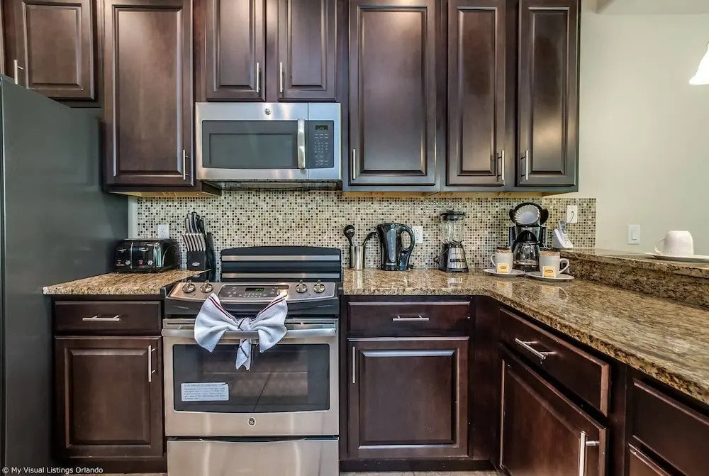 Elegant and Spacious 4BD Home Near Disney and Minutes From Florida's top Golf Courses! #8197
