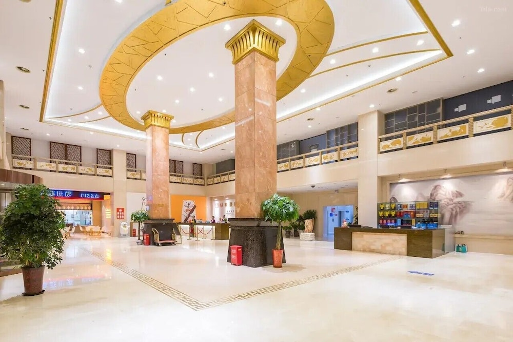 Golden Phoenix PEK Airport T3 Beijing
