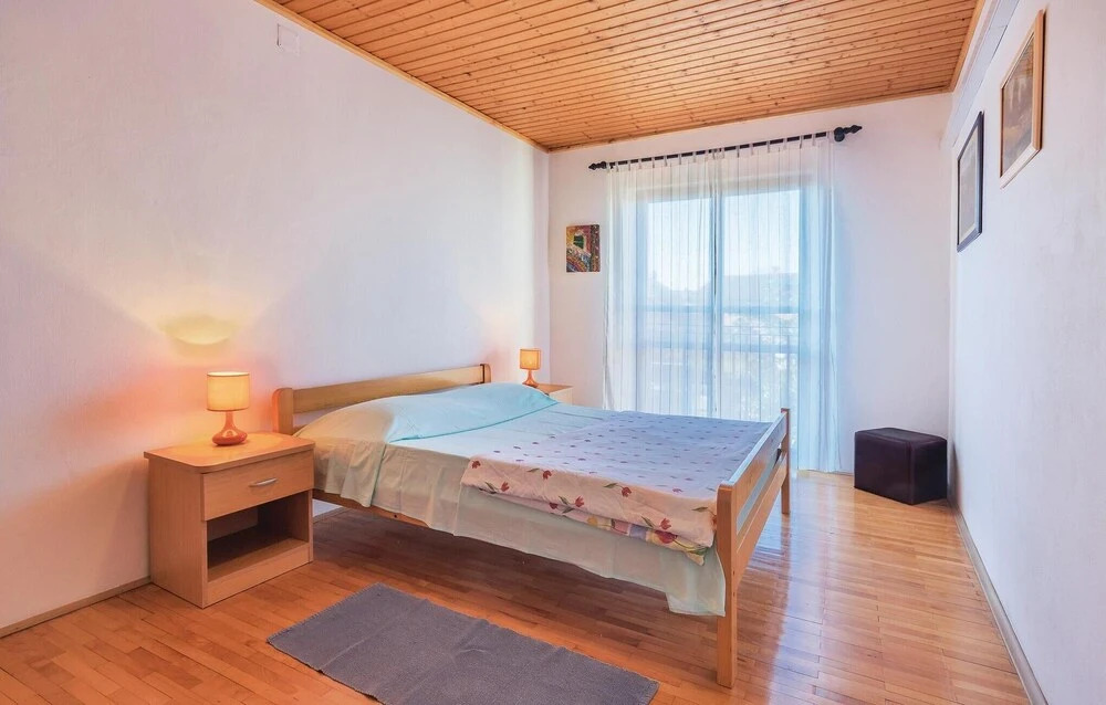 Stunning Home in Fazana With Wifi and 3 Bedrooms