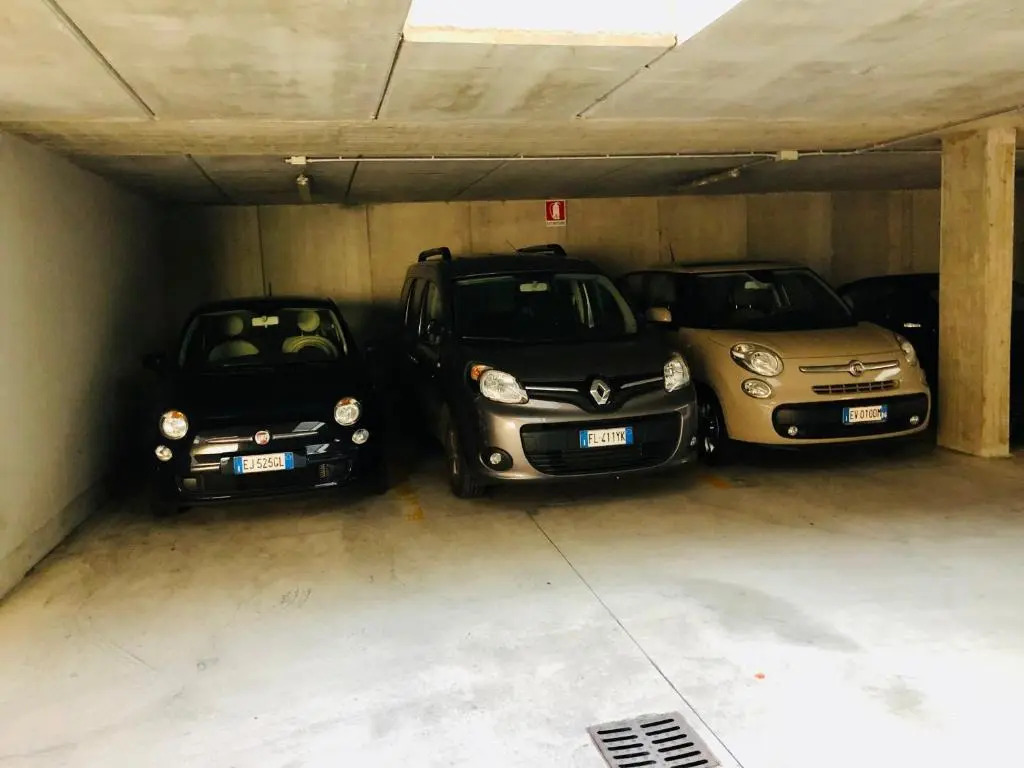 Bergamo Easy Airport 3