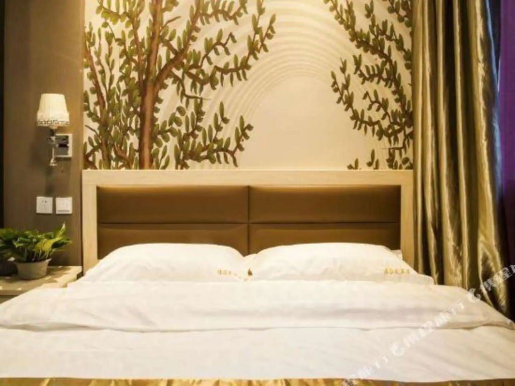 Super 8 Collection Hotel (Beijing Capital Airport New International Exhibition Center)