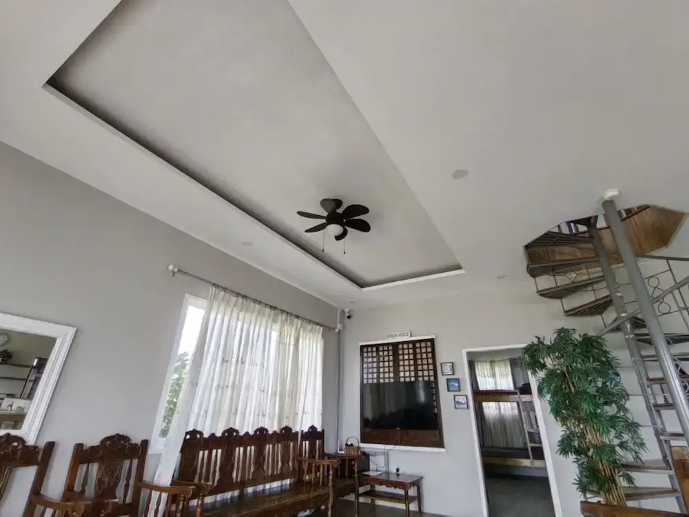 Sea Breeze Beachfront Villa Cebu