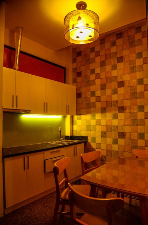 Sunrise Suites Hotel Hanoi