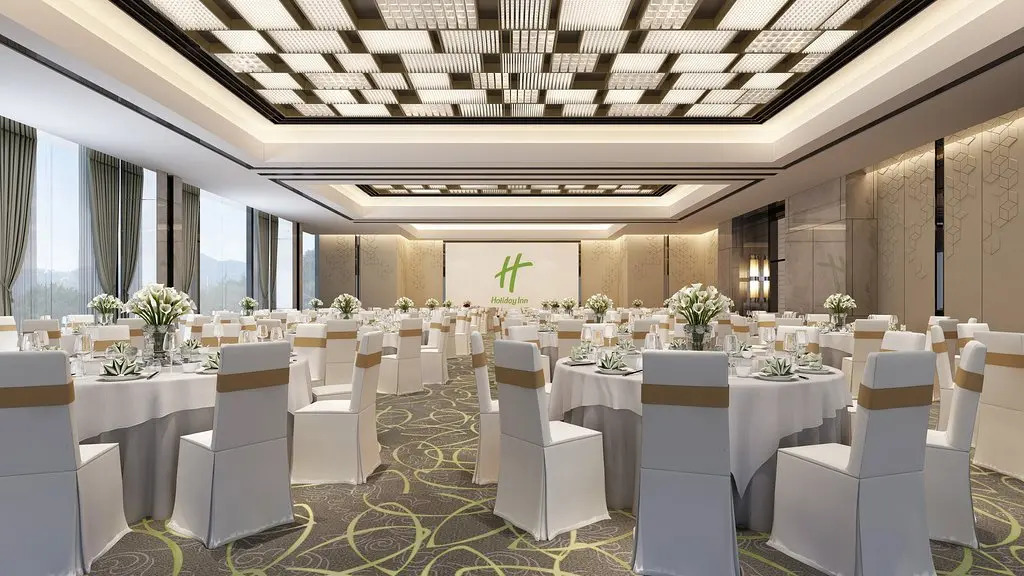 Holiday Inn Guangzhou South Lake-an lHG Hotel