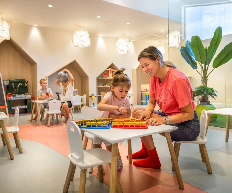 Отель Valamar Lacroma Hotel
