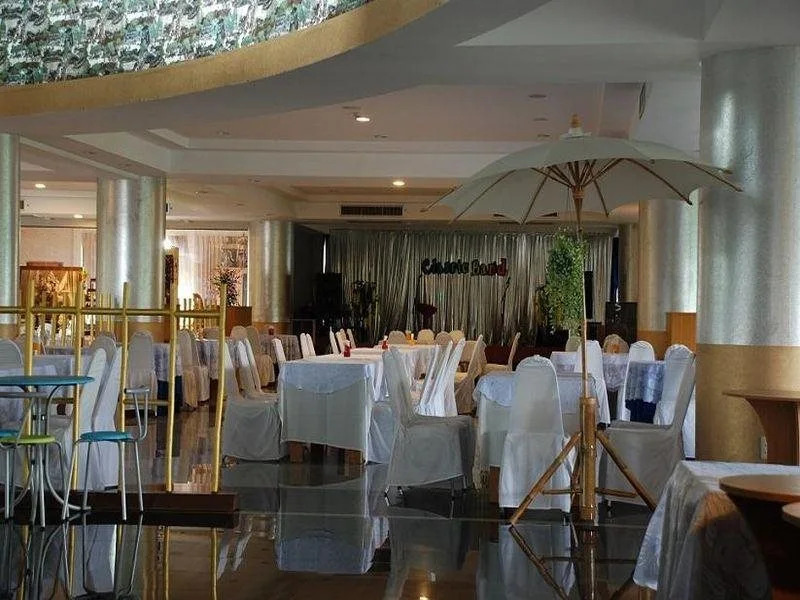 Chainat Thani Hotel
