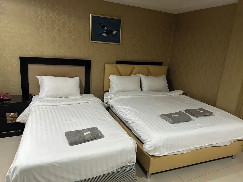 Orchid Inn SKV3