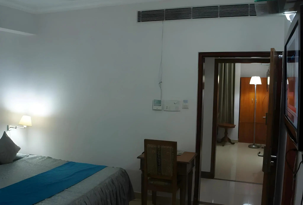 Hotel Lilawati Grand