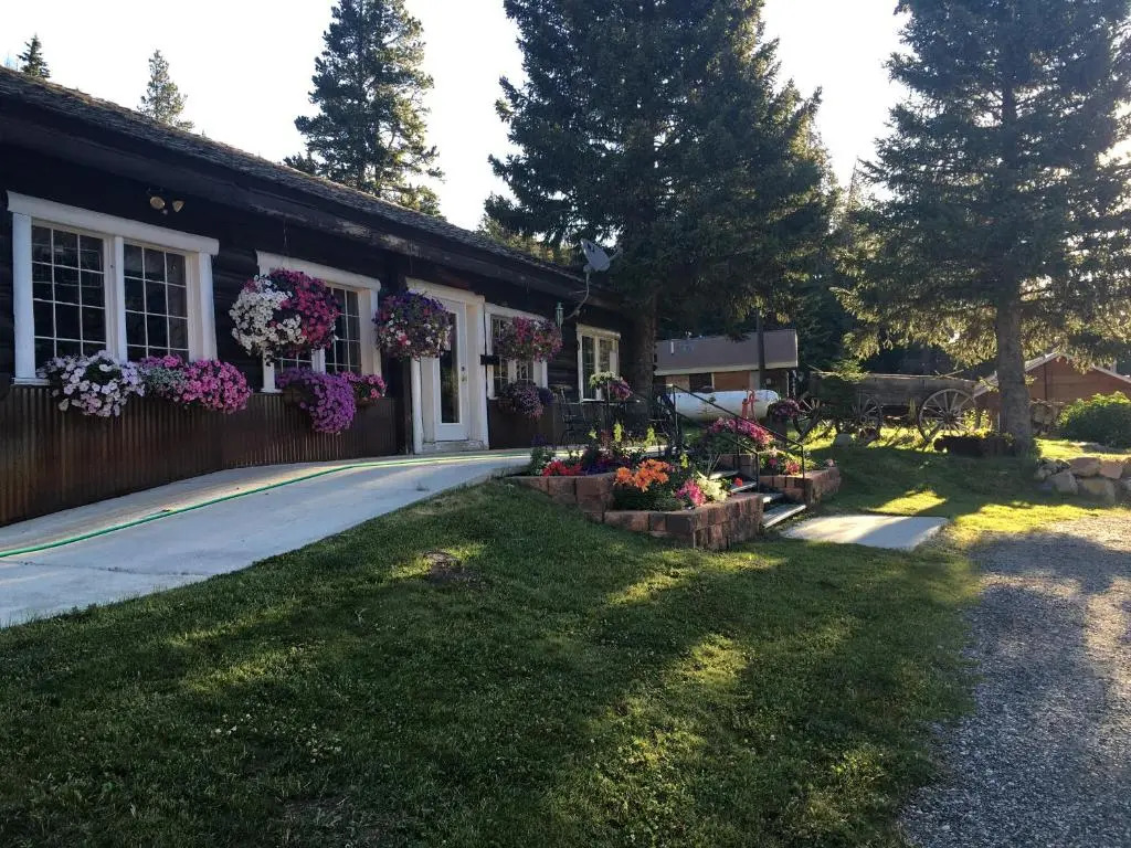 Antlers Lodge