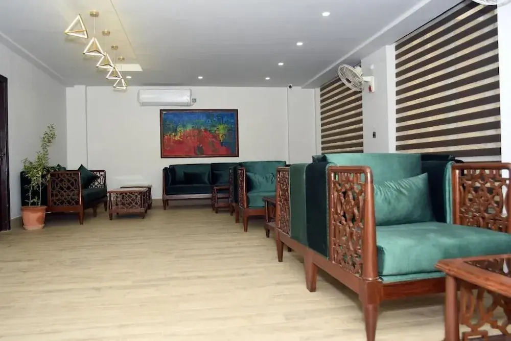Grand Hotel Quetta