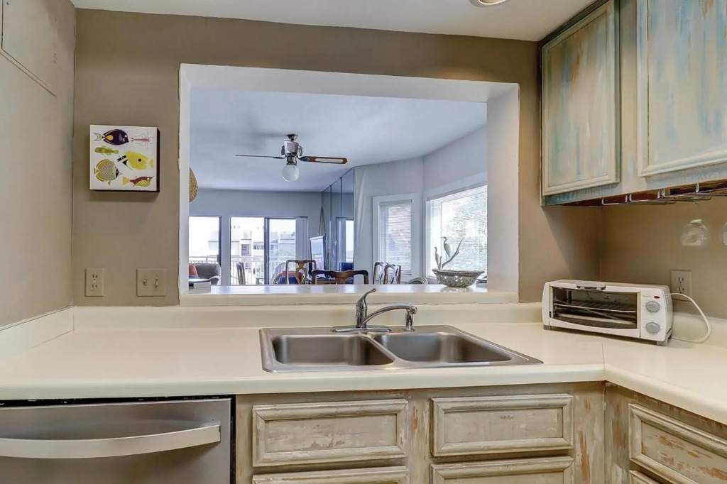Shorewood 439