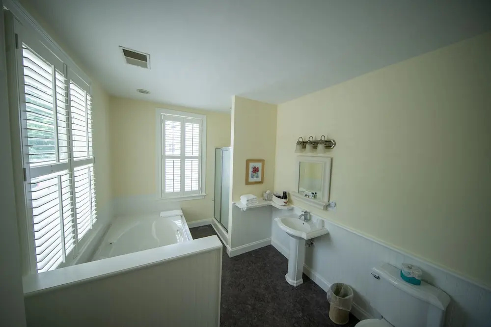 The Edenton Collection - Granville Queen Inn