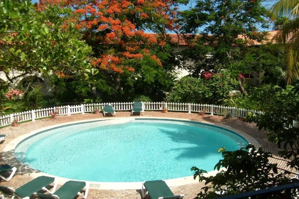 Charela Inn
