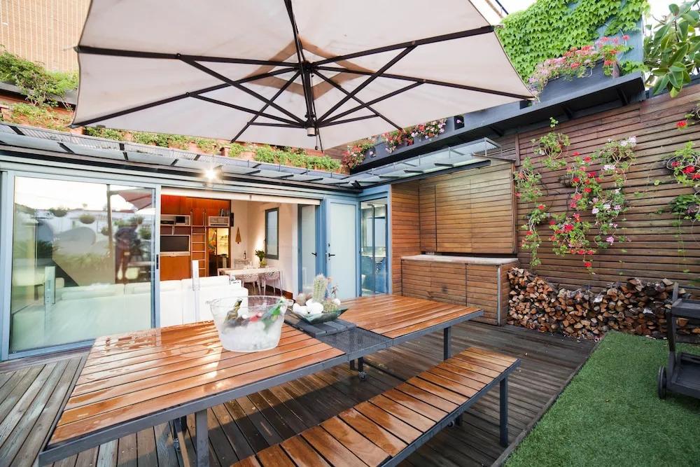 Watermelon - Modernist Terrace Flat I