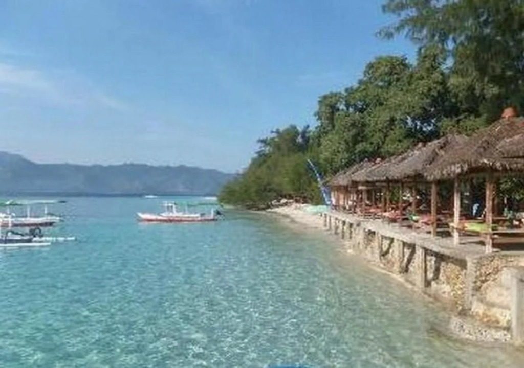 Bronze Bungalows