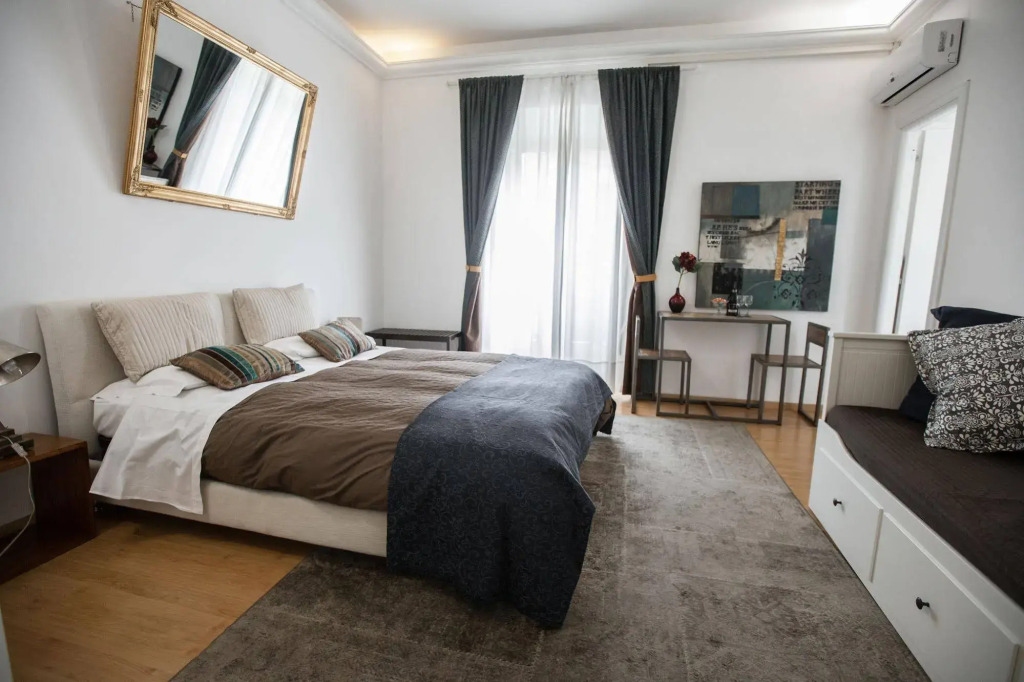 Rooms In Rome