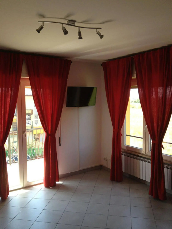 Perla Del Lago Rent Apartments
