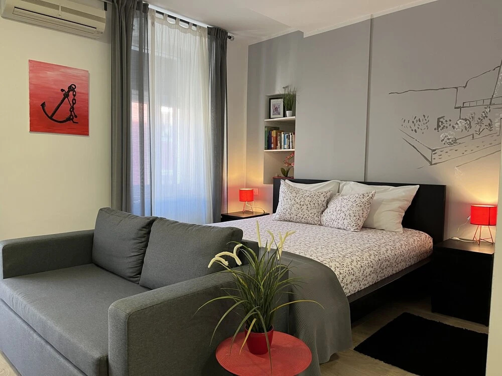 Sir Johns Apartments