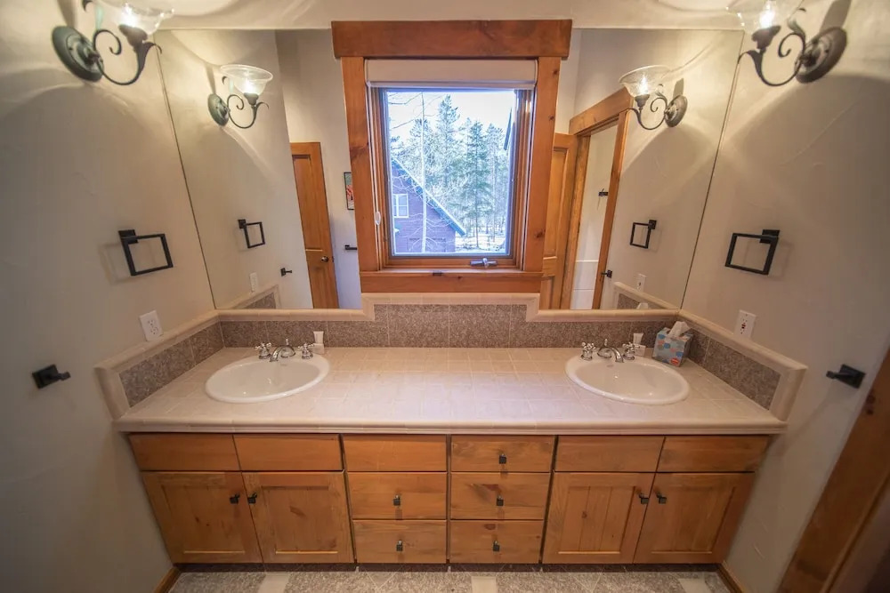 Ski Tip Ranch 8749