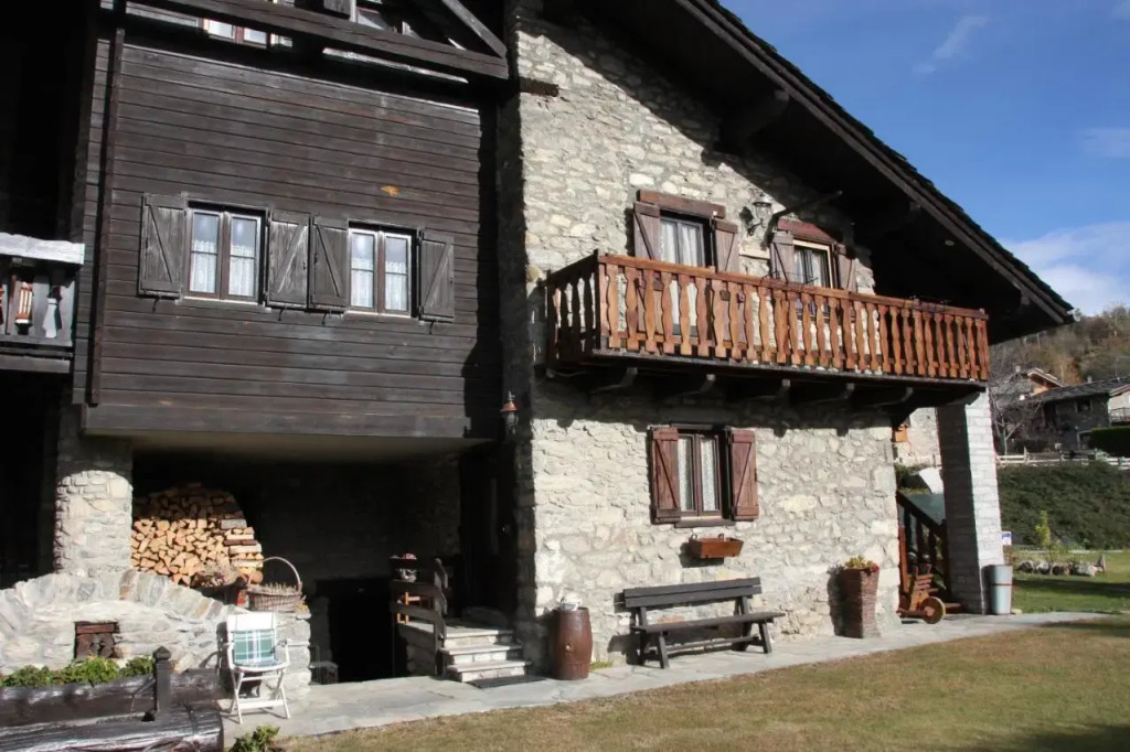 maison la chapelle