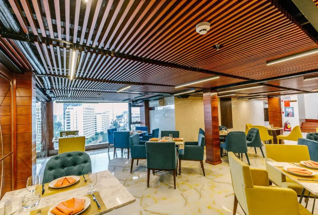 Winsuites Saigon Hotel - Complimentary Afternoon Tea & Refreshments