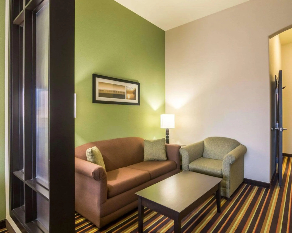 Spark by Hilton Amarillo Western Plaza