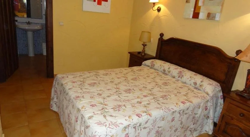 Hotel Intriago I & II