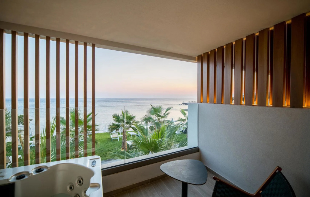 AKASHA Beach Hotel & Spa